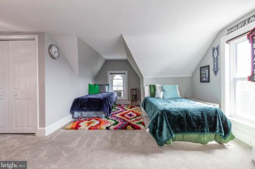 379 York St, Pottstown PA  19464-5261 exterior