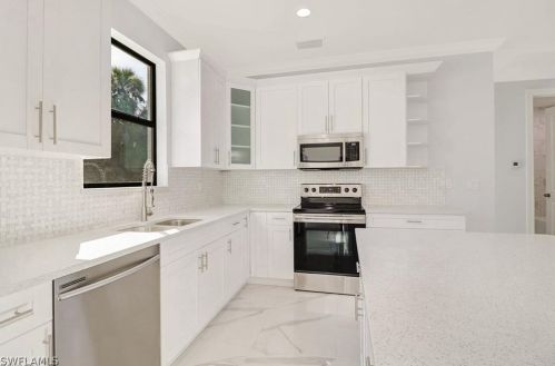 3422 45th Ave, Naples, FL 34120-1544