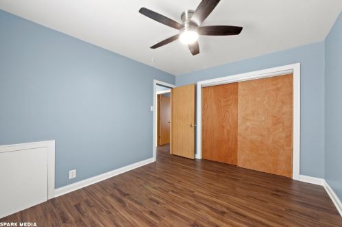 11650 Sacramento Dr, Chicago IL 60803-5889 exterior