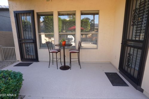 318 Campo Bello Dr, Phoenix AZ 85032-2216 exterior