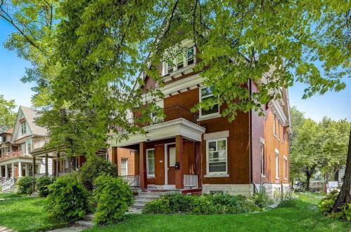 2510 Humboldt Blvd, Milwaukee, WI 53212-3021