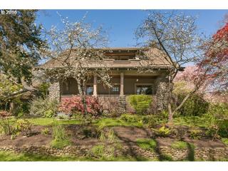 1831 Brazee St, Portland OR  97212-4264 exterior