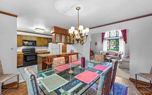 1077 Cedar Crst Dr, Bull Valley IL 60014-6935 exterior