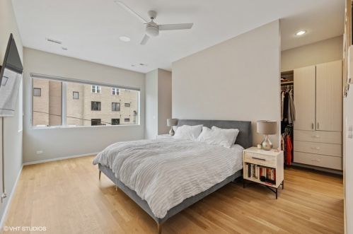 2237 Mclean Ave, Chicago IL 60647-4113 exterior