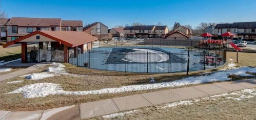 3951 College Ave, Milwaukee WI  53221-4542 exterior