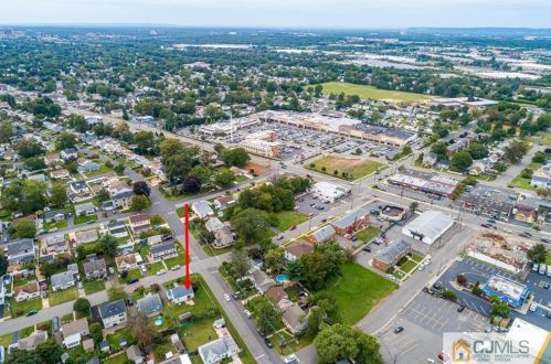 237 Loring Ave, Edison NJ exterior