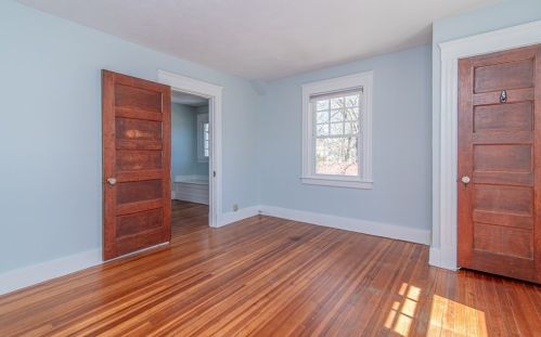 201 Longmeadow St, Springfield MA 01106-1337 exterior