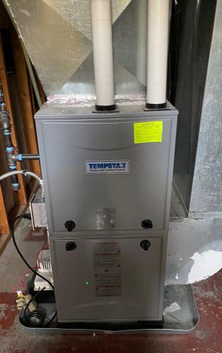 580 Larch Ave, Meskegon MI 49441-2317 exterior