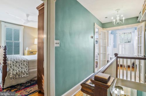 325 Patrick St, Alexandria VA 22314-2443 exterior