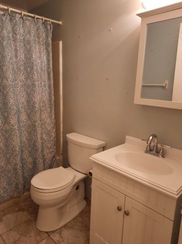 75 Puritan Rd, Springfield MA 01119-2953 exterior