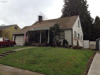 10202 James St, Portland, OR 97203-2258