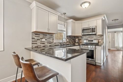 3321 Aberdeen St, Chicago IL 60643-2241 exterior