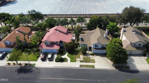 1840 Ivanhoe Ave, Oxnard CA  93030-8732 exterior