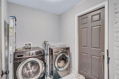 548 Holderness St, Atlanta GA 30310-1750 exterior