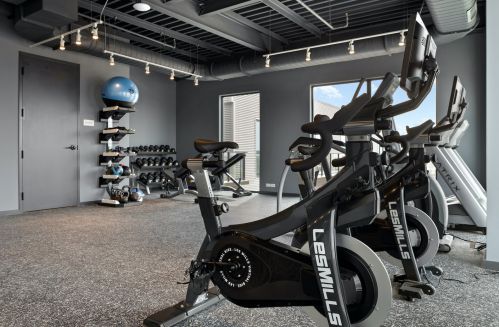 1220 Jackson Blvd, Chicago IL  60607-2814 exterior