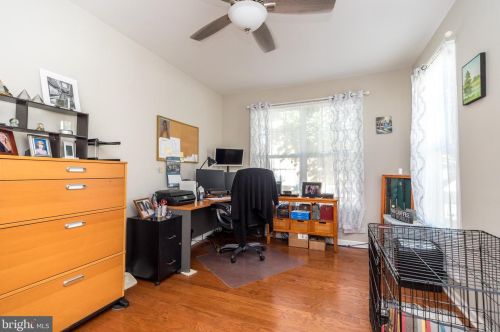 1315 Creekside Ln, Quakertown PA 18951-2842 exterior