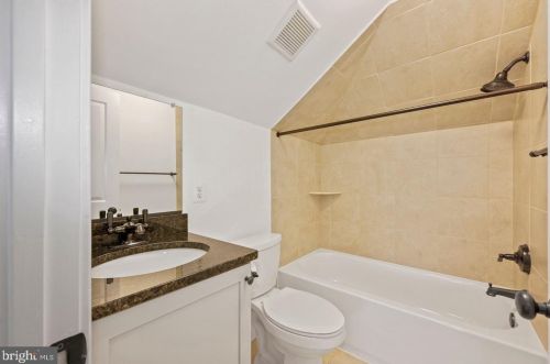 1533 Capitol St, Washington DC  20003-1508 exterior