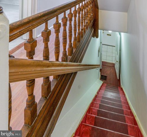 5435 American St, Philadelphia PA 19140-5726 exterior