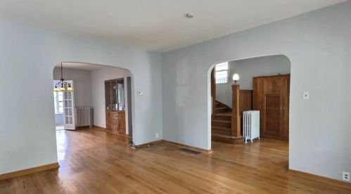 4832 Bernard St, Chicago IL 60625-5414 exterior