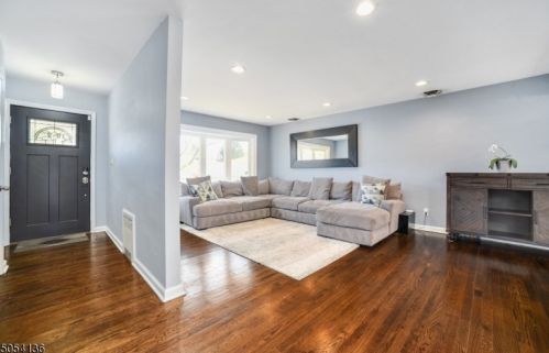 10 Cambridge Ter, Springfield, NJ 07081-2601