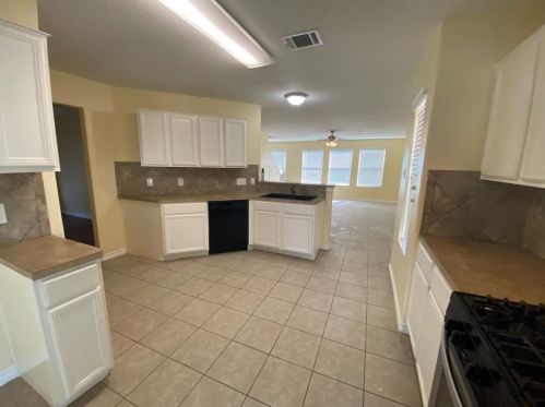 12306 English Brk Cir, Humble TX 77346-3272 exterior