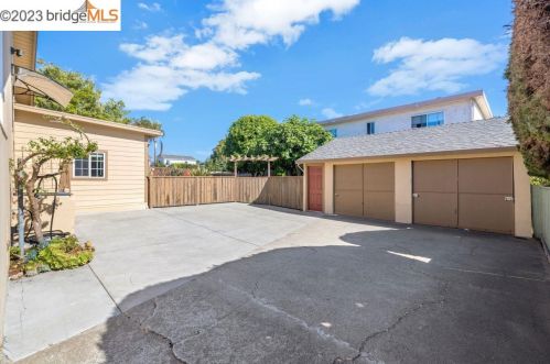 1332 Dwight Way, Berkeley CA 94710-2537 exterior