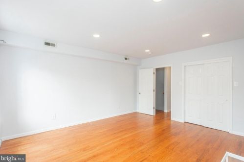 1709 Ellsworth St, Philadelphia PA 19146-3011 exterior