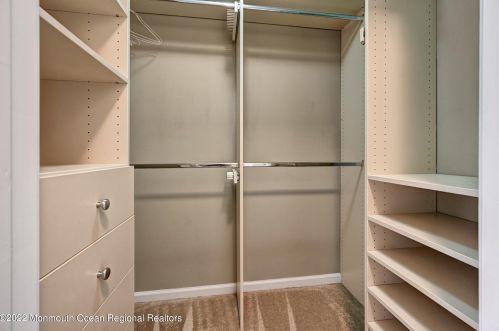 77 Ironwood Ct, Middletown NJ 07748-1917 exterior