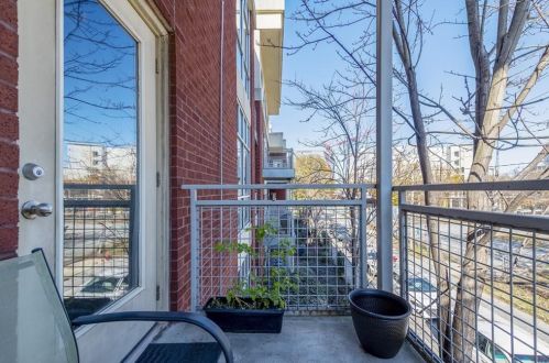 89 Mangum St, Atlanta GA  30313-0015 exterior