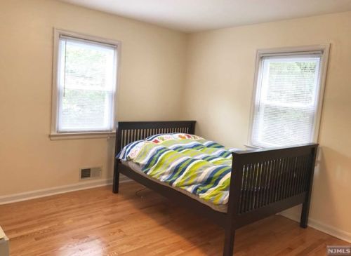 138 Madison Ave, Cresskill NJ  07626-2021 exterior