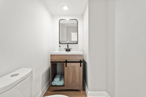 1315 89 St, Chicago IL 60617-3815 exterior