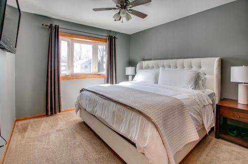 1735 Eugene St, Saint Paul MN 55110-3341 exterior