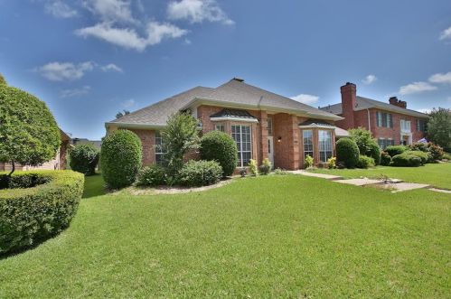 18823 Fortson Ave, Dallas TX  75252-2554 exterior