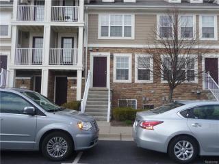 1135 Beaver Run, Troy MI  48083-5458 exterior