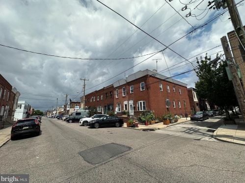 2537 Carlisle St, Philadelphia PA 19132-4012 exterior