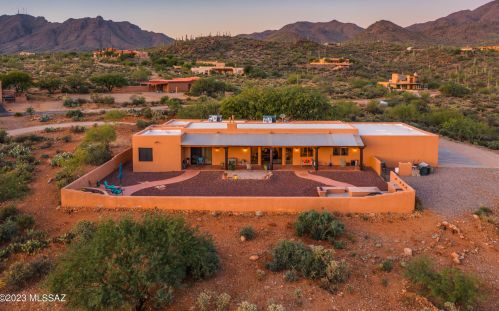 4275 Lightning Ridge Trl, Tucson AZ  85745-8716 exterior