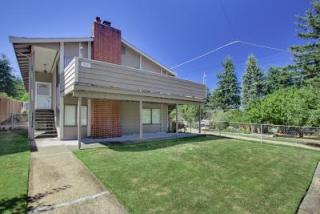 9053 7 Ave, Seattle WA  98168-2711 exterior