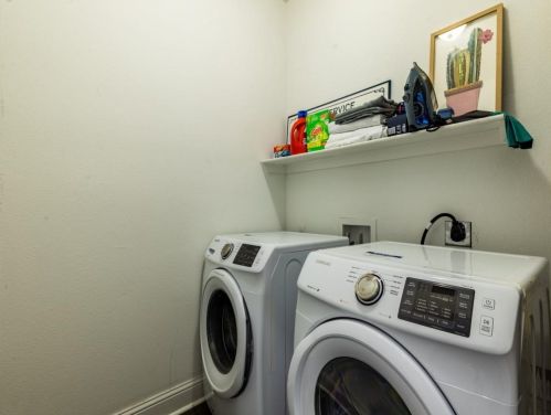 629 Elsbeth St, Dallas TX 75208-4226 exterior