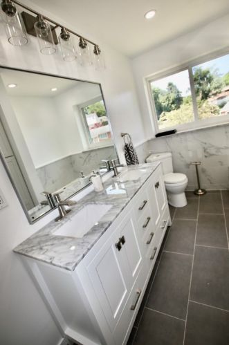 2351 Allender Ave, Pittsburgh PA 15220-3903 exterior