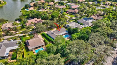 7548 Estrella Cir, Boca Raton FL  33433-1629 exterior