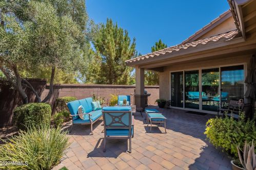 4300 Jasmine Dr, Chandler, AZ 85249-5163