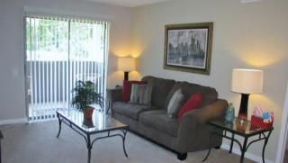 701 Crest Valley Way, Birmingham AL  35212-3814 exterior