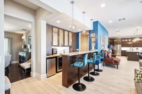 4803 Oak Cir, Boynton Beach FL 33436-5922 exterior