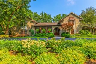 4921 Hidden River Dr, Lexington KY  40511-9566 exterior