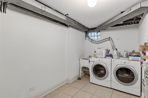 6853 Kildare Ave, Chicago IL 60803-2108 exterior