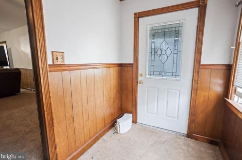 195 Main St, Trenton NJ  08620-2311 exterior