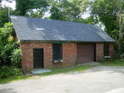 525 Winchester St, Newton, MA 02461-2012