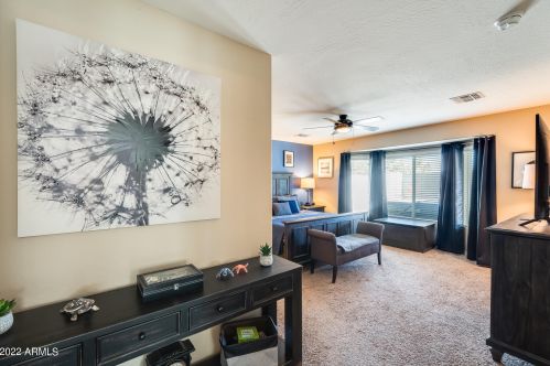 5623 27 Dr, Phoenix AZ 85053-1725 exterior