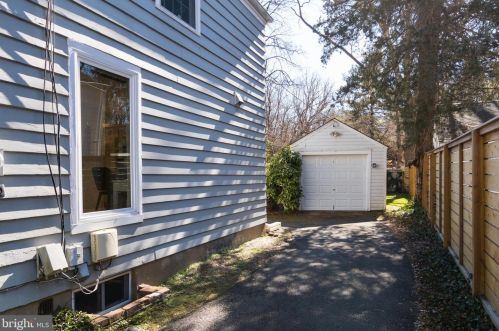 179 Hamilton Ave, Princeton NJ 08542-3807 exterior