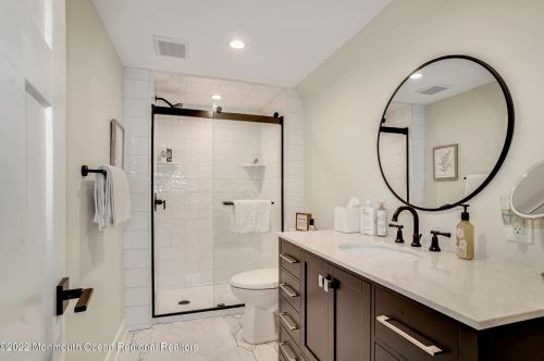 218 Chandler Rd, Jackson Twp NJ  08527-4339 exterior